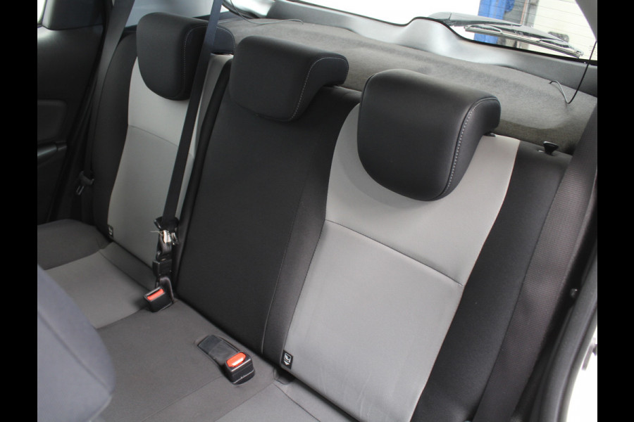 Toyota Yaris 1.0 VVT-i Comfort AIRCO | CV | ELRM | STB | ISOFIX