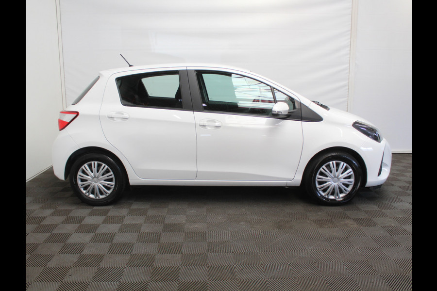 Toyota Yaris 1.0 VVT-i Comfort AIRCO | CV | ELRM | STB | ISOFIX