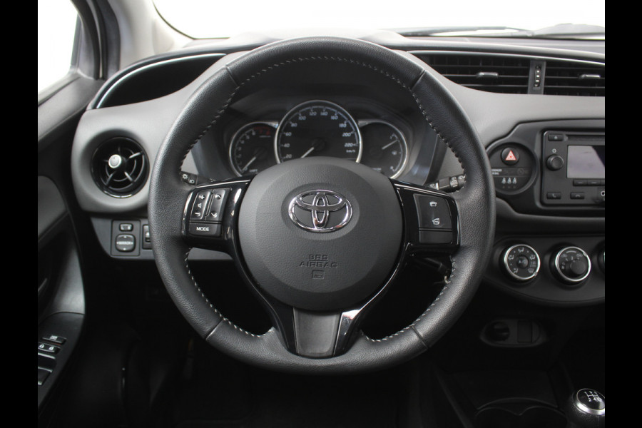 Toyota Yaris 1.0 VVT-i Comfort AIRCO | CV | ELRM | STB | ISOFIX