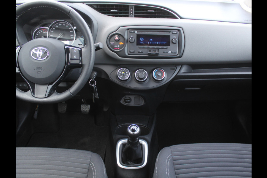 Toyota Yaris 1.0 VVT-i Comfort AIRCO | CV | ELRM | STB | ISOFIX