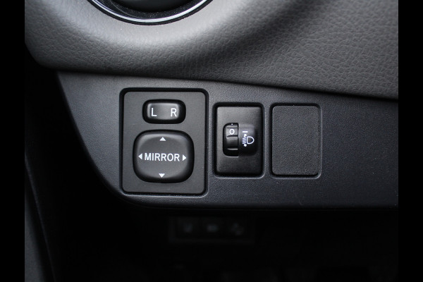Toyota Yaris 1.0 VVT-i Comfort AIRCO | CV | ELRM | STB | ISOFIX