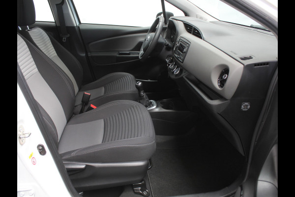 Toyota Yaris 1.0 VVT-i Comfort AIRCO | CV | ELRM | STB | ISOFIX