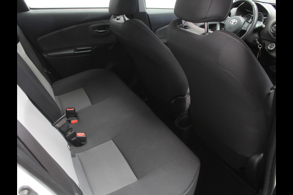 Toyota Yaris 1.0 VVT-i Comfort AIRCO | CV | ELRM | STB | ISOFIX