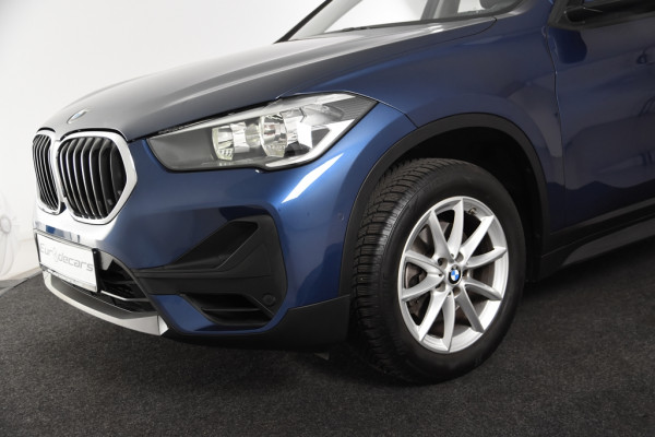 BMW X1 sDrive18i *1ste Eigenaar*Navigatie*Trekhaak*Carplay*