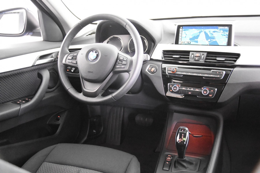 BMW X1 sDrive18i *1ste Eigenaar*Navigatie*Trekhaak*Carplay*
