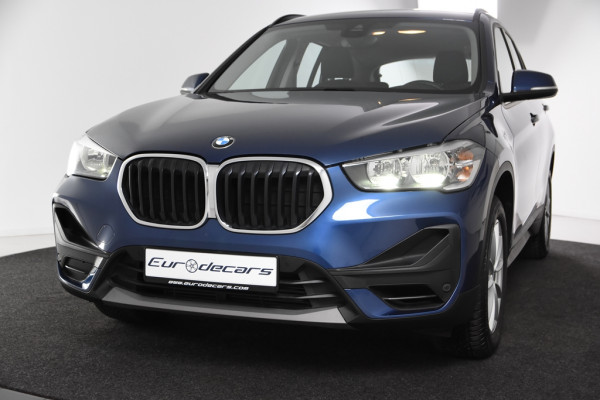 BMW X1 sDrive18i *1ste Eigenaar*Navigatie*Trekhaak*Carplay*