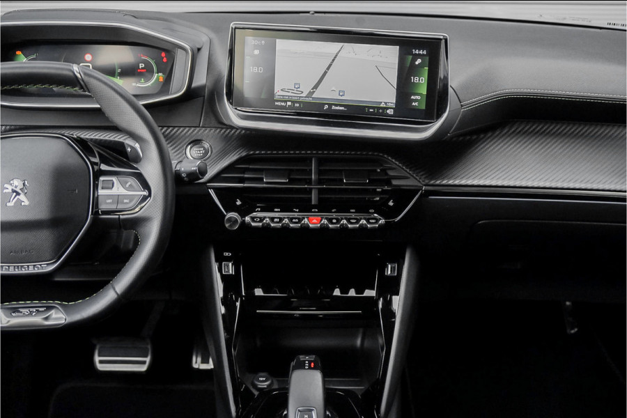 Peugeot 208 1.2 PureTech GT-Line 130PK Automaat CarPlay Camera 17"