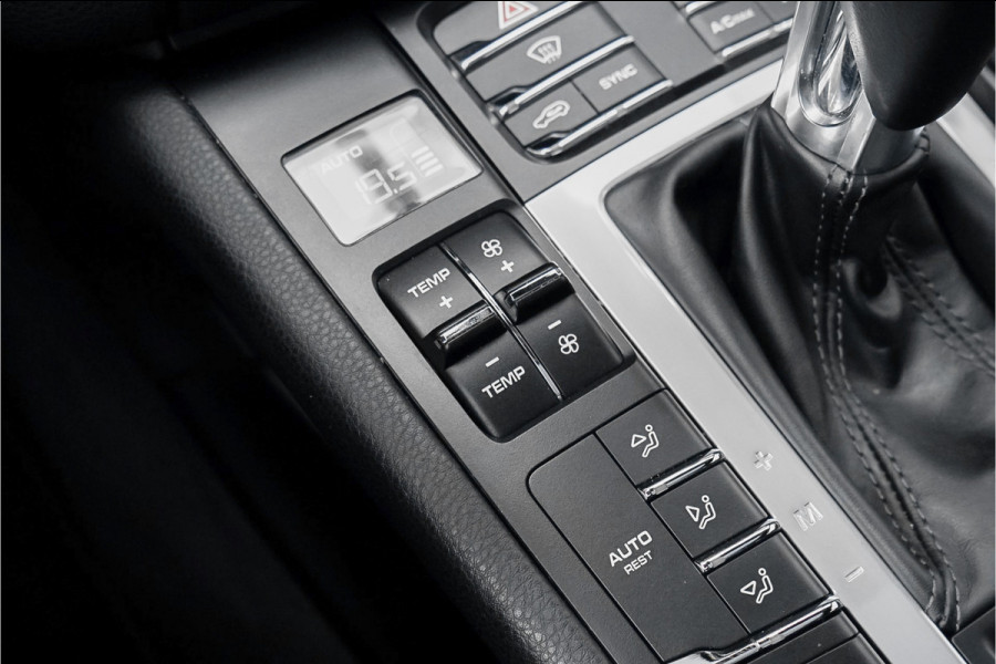 Porsche Macan 2.0T Pano Leder Camera Navi
