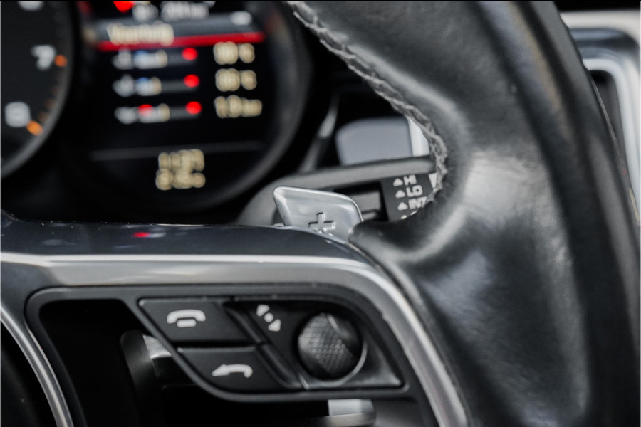 Porsche Macan 2.0T Pano Leder Camera Navi