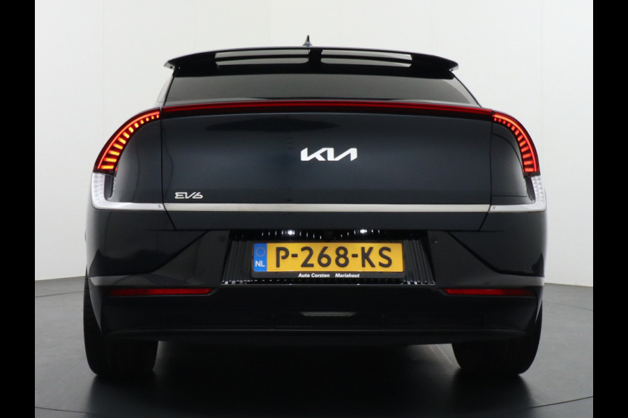 Kia Ev6 Plus 77.4kWh Leer Warmtepomp 20"Apple Carplay Android Auto Adap. Cruise Camera Navi Ecc Stoel(+Geventileerd)+Bank+Stuur-Verwarmd Elek.Achterklep Led Regen-Lichtsensor Verkeersbord detectie Connected Services Bluetooth Uitparkeer waarschuwing Rijstrooksensor met correctie 1e Eigenaar Origineel Nederlandse Auto Dealer Onderhouden tot 233kw DC en 11kw AC laden
