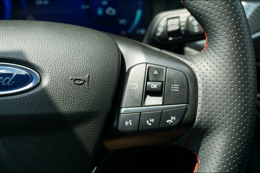 Ford Kuga PHEV ST-Line X AUTOMAAT B&O AUDIO | WEGKLAP. TREKHAAK | DODEHOEK VERKOCHT
