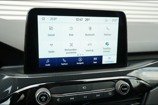 Ford Kuga PHEV ST-Line X AUTOMAAT B&O AUDIO | WEGKLAP. TREKHAAK | DODEHOEK VERKOCHT