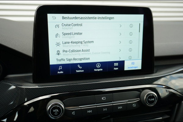 Ford Kuga PHEV ST-Line X AUTOMAAT B&O AUDIO | WEGKLAP. TREKHAAK | DODEHOEK VERKOCHT