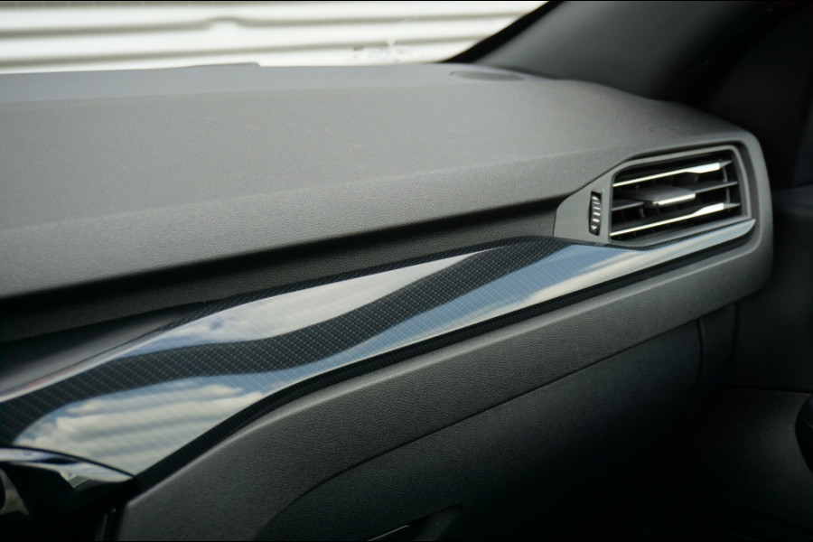 Ford Kuga PHEV ST-Line X AUTOMAAT B&O AUDIO | WEGKLAP. TREKHAAK | DODEHOEK VERKOCHT
