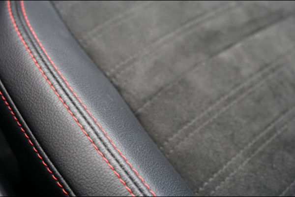 Ford Kuga PHEV ST-Line X AUTOMAAT B&O AUDIO | WEGKLAP. TREKHAAK | DODEHOEK VERKOCHT