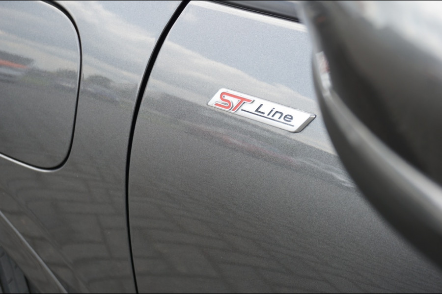 Ford Kuga PHEV ST-Line X AUTOMAAT B&O AUDIO | WEGKLAP. TREKHAAK | DODEHOEK VERKOCHT