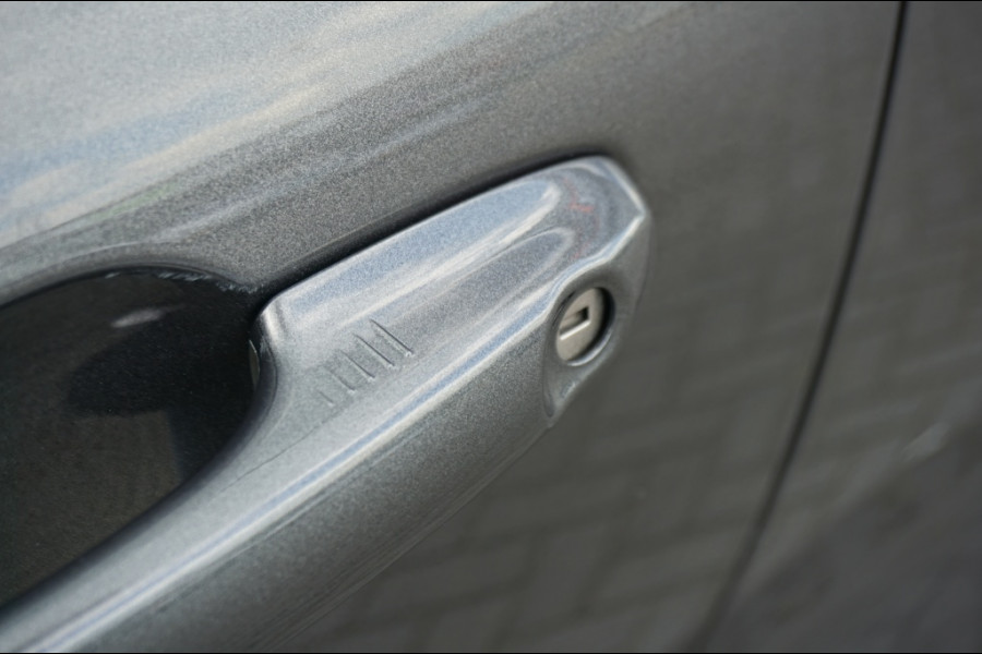 Ford Kuga PHEV ST-Line X AUTOMAAT B&O AUDIO | WEGKLAP. TREKHAAK | DODEHOEK VERKOCHT