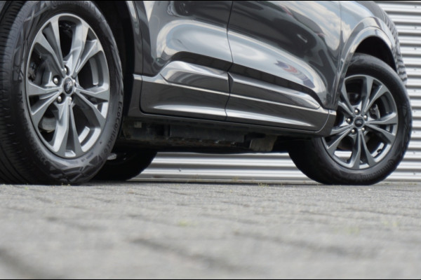 Ford Kuga PHEV ST-Line X AUTOMAAT B&O AUDIO | WEGKLAP. TREKHAAK | DODEHOEK VERKOCHT