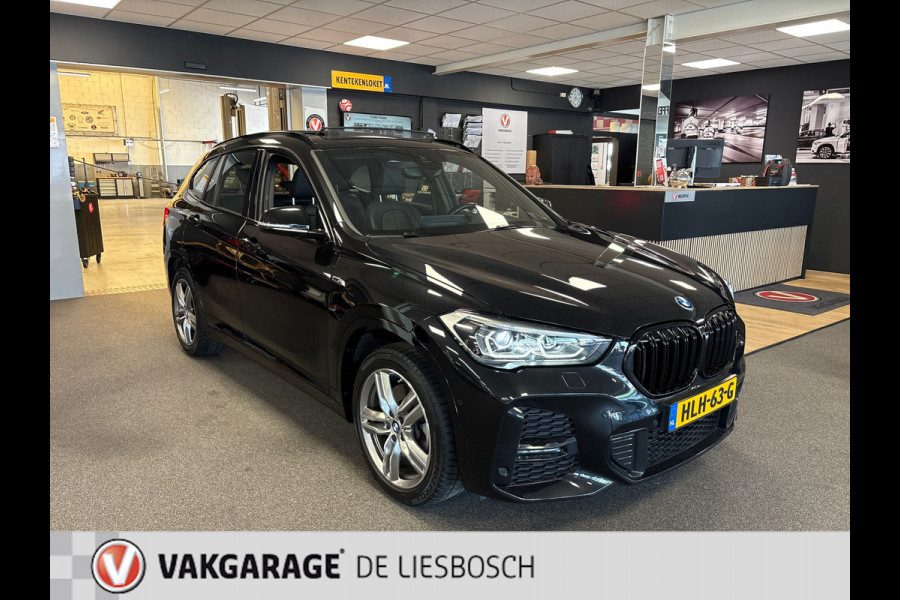 BMW X1 XDrive25e eDrive Edition/ M-sport/ leer/navi/ camera/head up/boeken/trekhaak