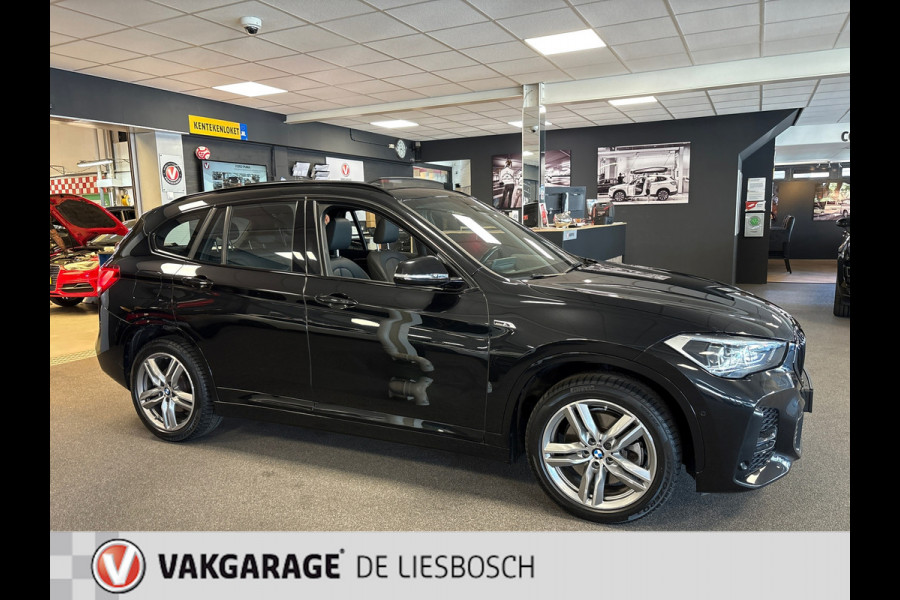 BMW X1 XDrive25e eDrive Edition/ M-sport/ leer/navi/ camera/head up/boeken/trekhaak