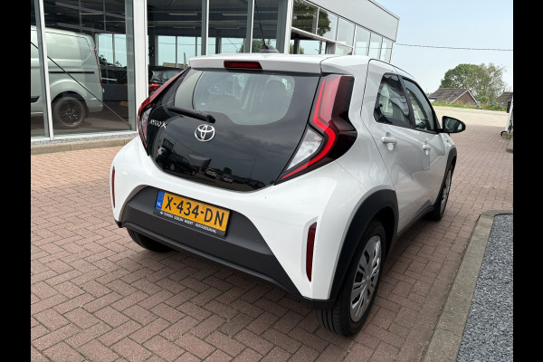 Toyota Aygo X 1.0 VVT-i 73pk Play 5-drs. CAMERA/ADAPT.CRUISE/CARPLAY/AIRCO