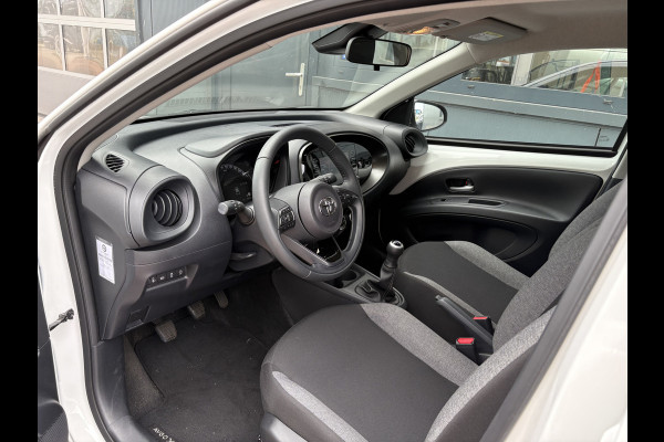 Toyota Aygo X 1.0 VVT-i 73pk Play 5-drs. CAMERA/ADAPT.CRUISE/CARPLAY/AIRCO