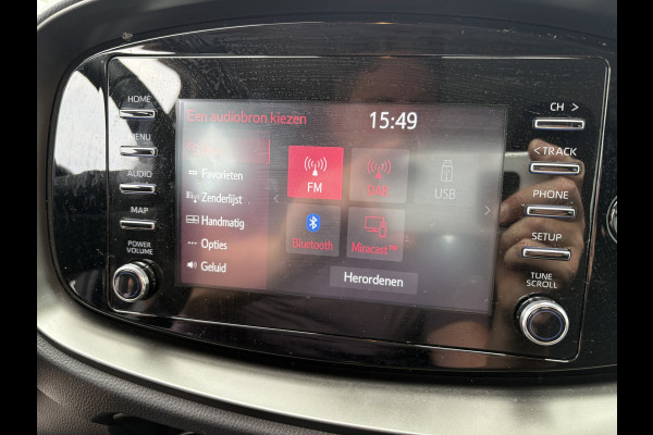 Toyota Aygo X 1.0 VVT-i 73pk Play 5-drs. CAMERA/ADAPT.CRUISE/CARPLAY/AIRCO