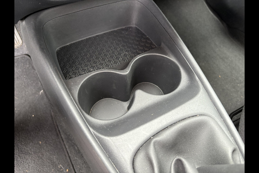 Toyota Aygo X 1.0 VVT-i 73pk Play 5-drs. CAMERA/ADAPT.CRUISE/CARPLAY/AIRCO
