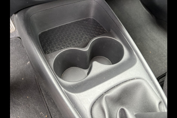 Toyota Aygo X 1.0 VVT-i 73pk Play 5-drs. CAMERA/ADAPT.CRUISE/CARPLAY/AIRCO