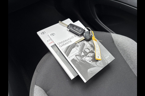Toyota Aygo X 1.0 VVT-i 73pk Play 5-drs. CAMERA/ADAPT.CRUISE/CARPLAY/AIRCO