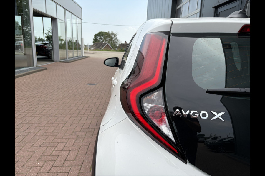 Toyota Aygo X 1.0 VVT-i 73pk Play 5-drs. CAMERA/ADAPT.CRUISE/CARPLAY/AIRCO