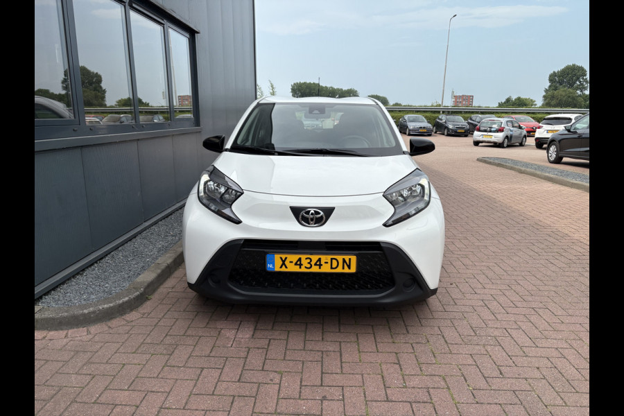 Toyota Aygo X 1.0 VVT-i 73pk Play 5-drs. CAMERA/ADAPT.CRUISE/CARPLAY/AIRCO