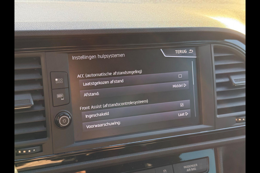 Seat Leon 2.0 TSI CUPRA | Virtual | Pano | ACC | Beats