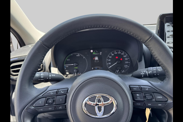 Toyota Yaris 1.5 Hybrid Active  | navigatie | Apple Carplay/Android Auto | adaptive cruise control | climate control | achteruitrijcamera | NL auto