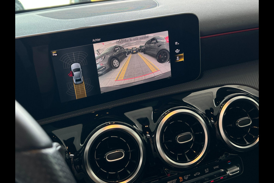 Mercedes-Benz A-Klasse 200 Business Solution AMG NL-AUTO | PANO | AMG PAKKET