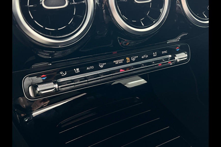 Mercedes-Benz A-Klasse 200 Business Solution AMG NL-AUTO | PANO | AMG PAKKET