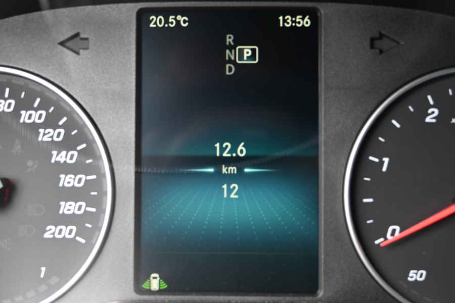 Mercedes-Benz Sprinter 319 CDI L3H2 Vele opties 3500 kg Trekhaak, MBUX 10.25, Distronic, LED