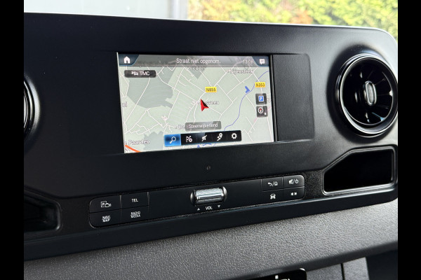 Mercedes-Benz Sprinter 211 CDI / AUTOMAAT / L1H1 / TREKHAAK / INRICHTING / CAMERA / AIRCO / 1e EIG.