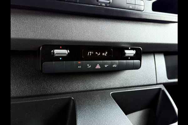 Mercedes-Benz Sprinter 211 CDI / AUTOMAAT / L1H1 / TREKHAAK / INRICHTING / CAMERA / AIRCO / 1e EIG.