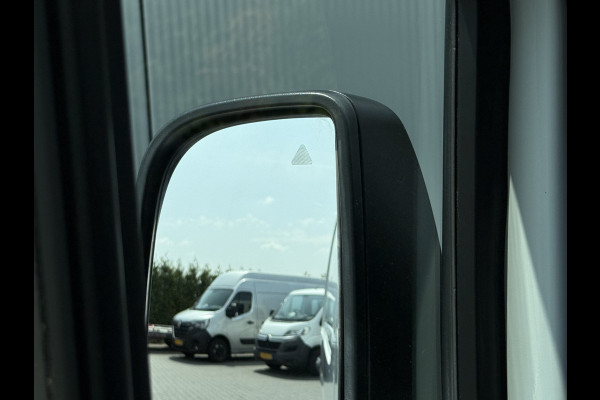 Mercedes-Benz Sprinter 211 CDI / AUTOMAAT / L1H1 / TREKHAAK / INRICHTING / CAMERA / AIRCO / 1e EIG.
