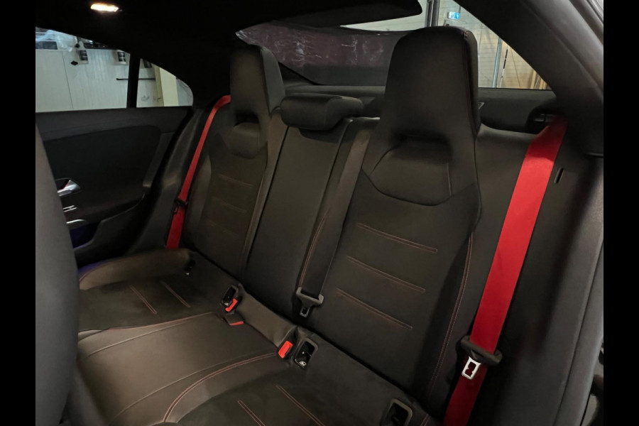Mercedes-Benz CLA-Klasse AMG 35 4MATIC Premium Plus | AERODYNAMIC | PANO | AMBIANCE
