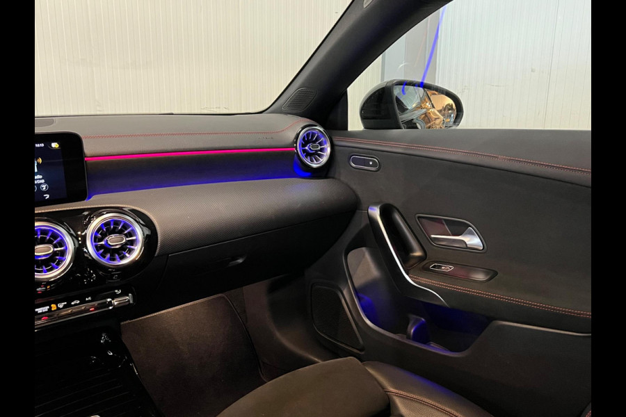 Mercedes-Benz CLA-Klasse AMG 35 4MATIC Premium Plus | AERODYNAMIC | PANO | AMBIANCE