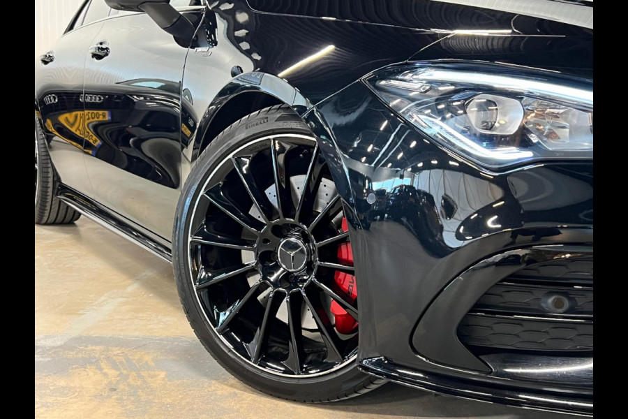 Mercedes-Benz CLA-Klasse AMG 35 4MATIC Premium Plus | AERODYNAMIC | PANO | AMBIANCE