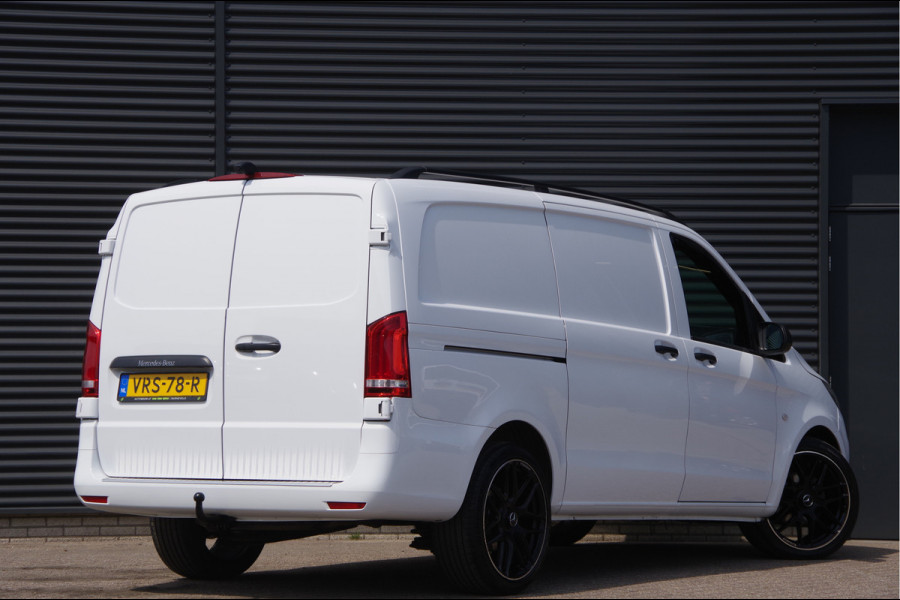 Mercedes-Benz Vito L2 150PK 3-ZITS, LED, TREKHAAK, CAMERA, ALCANTARA HEMEL, CRUISE, AIRCO, DIAMONT GRILLE, 20'' LM WIELEN