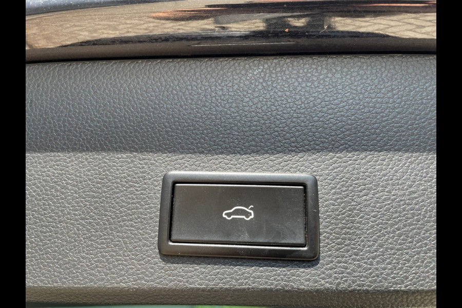 Seat Ateca 1.4 EcoTSI Xcellence / Camera / Navigatie