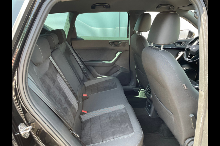 Seat Ateca 1.4 EcoTSI Xcellence / Camera / Navigatie