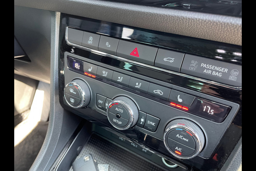 Seat Ateca 1.4 EcoTSI Xcellence / Camera / Navigatie