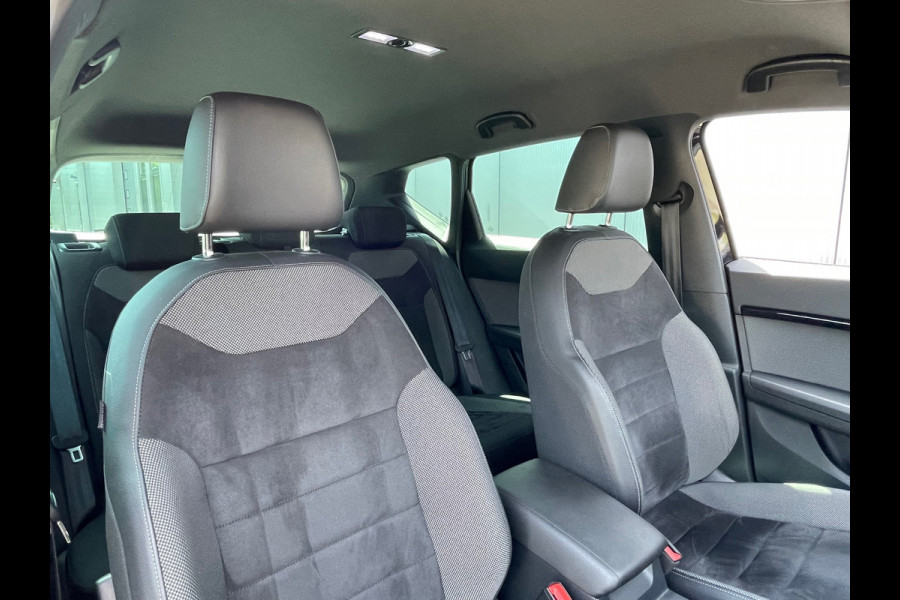 Seat Ateca 1.4 EcoTSI Xcellence / Camera / Navigatie