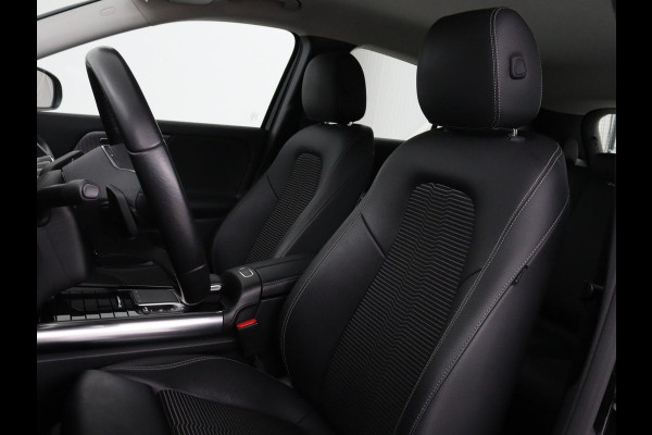 Mercedes-Benz GLA 250e Style | Stoelverwarming | Camera | Cruise control | Carplay | Widescreen | LMV 18 inch | Half leder | DAB+