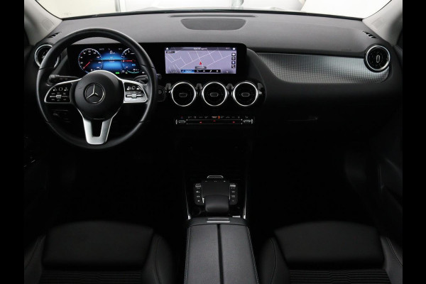 Mercedes-Benz GLA 250e Style | Stoelverwarming | Camera | Cruise control | Carplay | Widescreen | LMV 18 inch | Half leder | DAB+